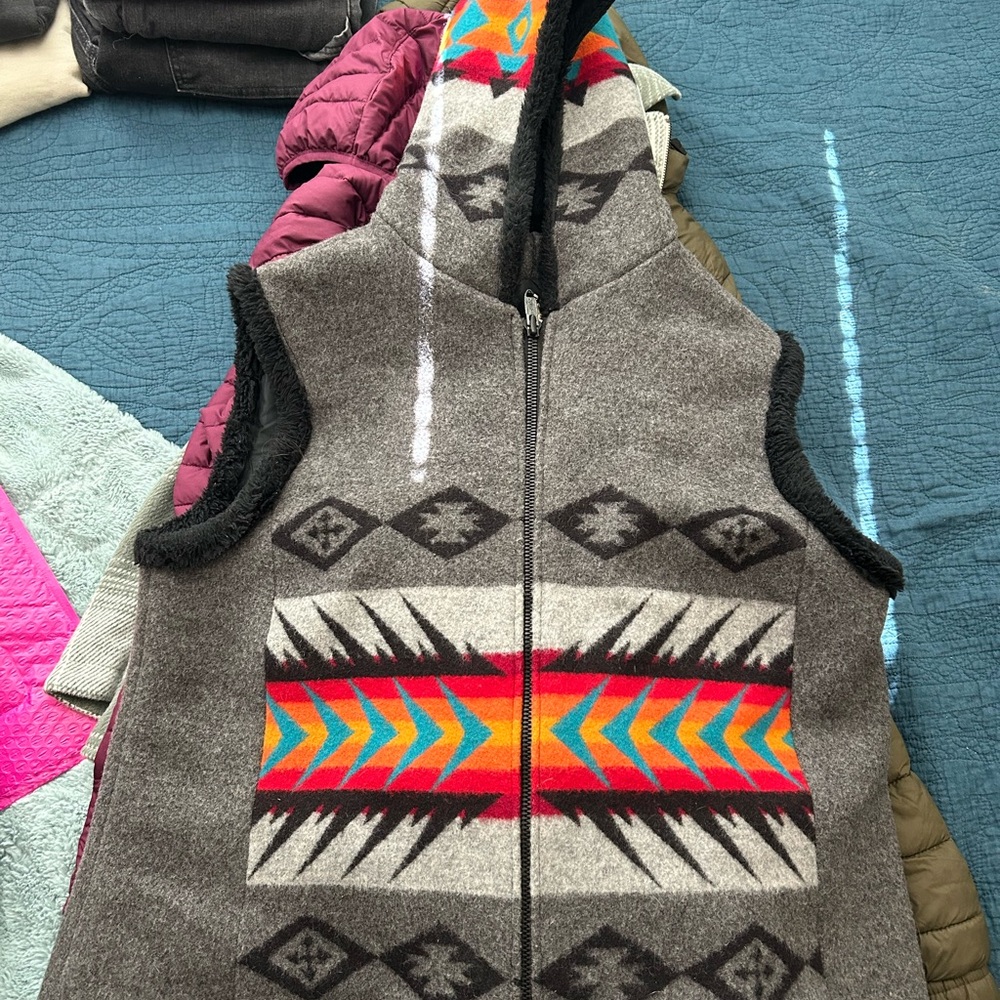Perka vest